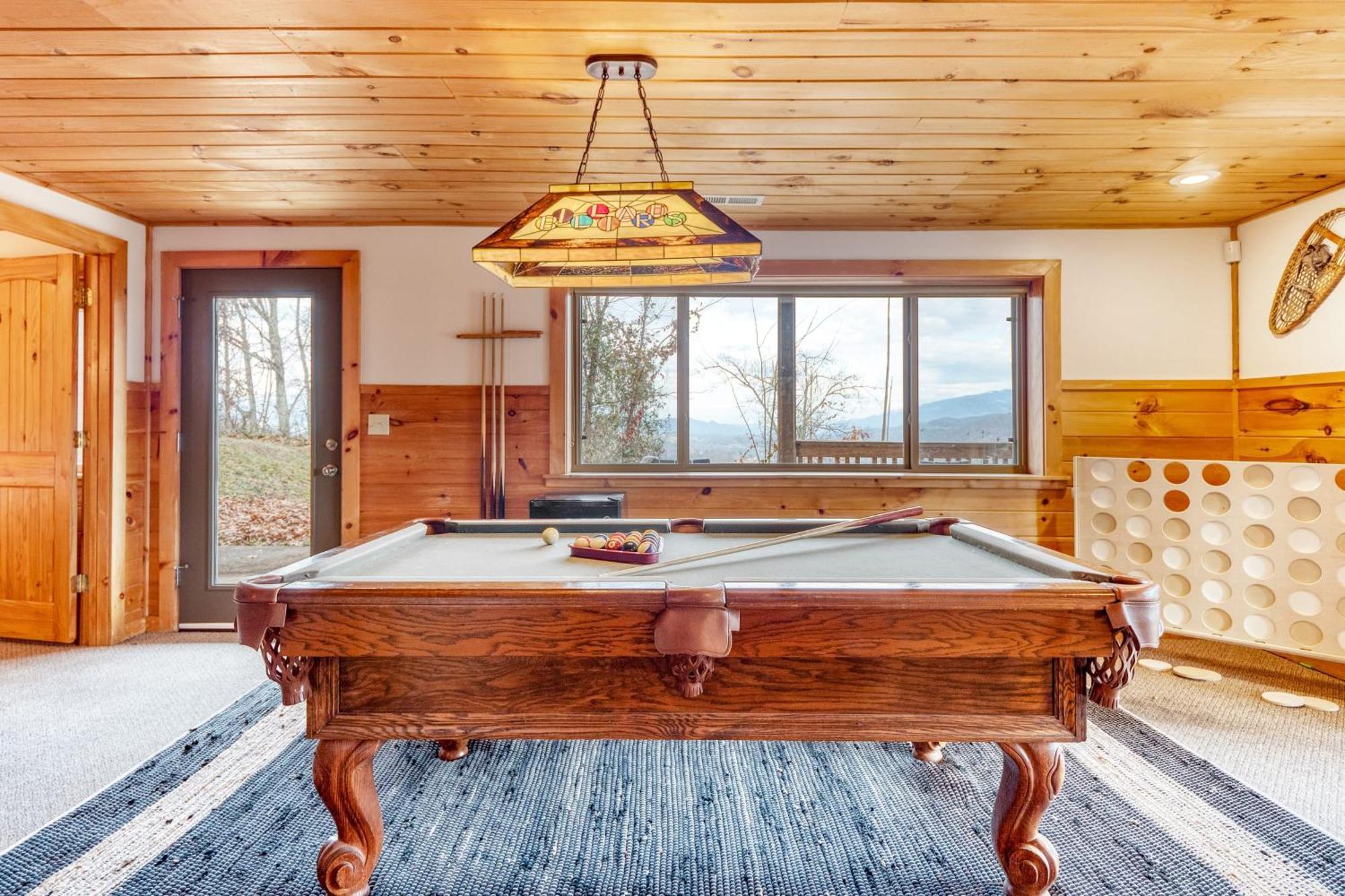 Chestnut By Avantstay Mountain Cabin W Treetop Views Hot Tub Game Room Gatlinburg Ngoại thất bức ảnh