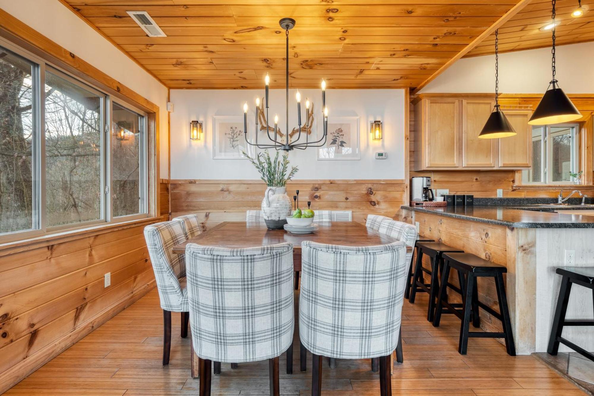 Chestnut By Avantstay Mountain Cabin W Treetop Views Hot Tub Game Room Gatlinburg Ngoại thất bức ảnh
